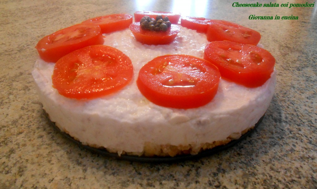 Cheesecake salata coi pomodori